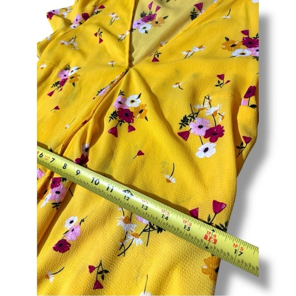 Divided By H&M Sunny Bright Yellow Floral Wrap Short Sleeve Mini Dress - Picture 9 of 16